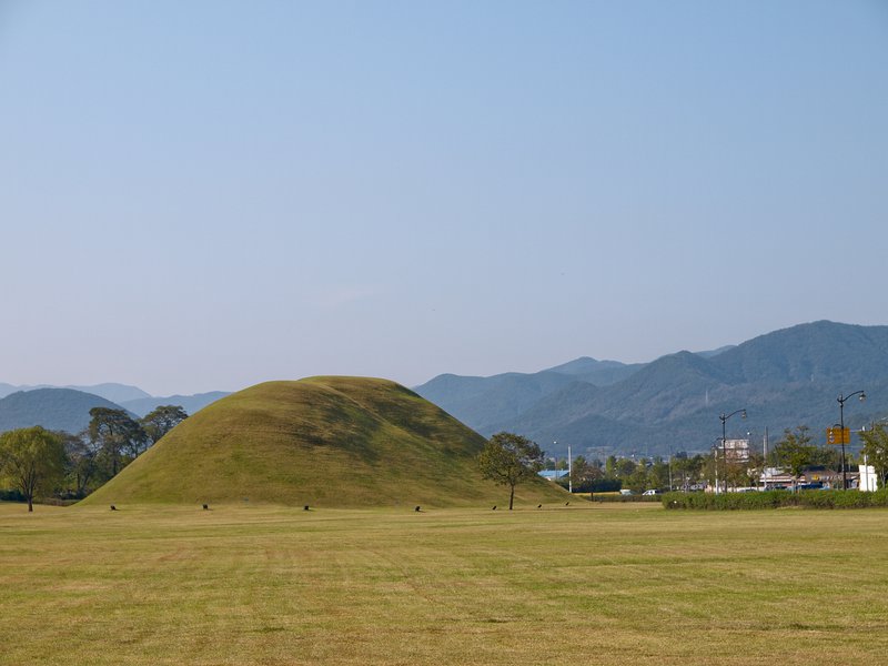 Gyeongju, Burial Mound